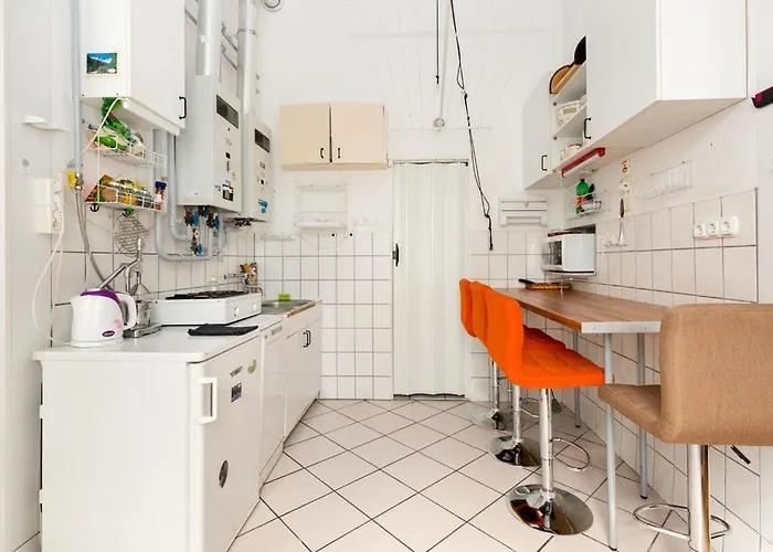 Szentkiralyi 5 - Double Basic In The Center - Self-check-in Daire Budapeşte